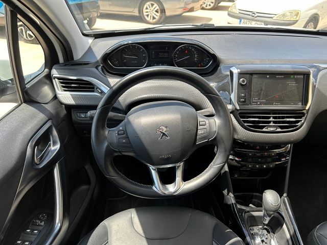  PEUGEOT 2008 ALLURE 1.2 E-THP AUTO SPANISH LHD IN SPAIN 23000 MILES SUPER 2018